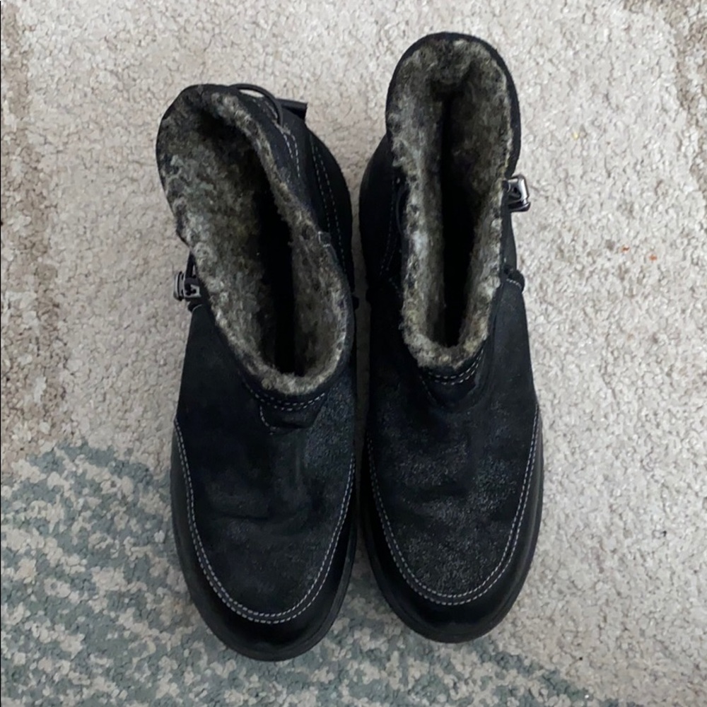 OTBT Fanfare Cold Weather Boot in Black - Picture 6 of 8